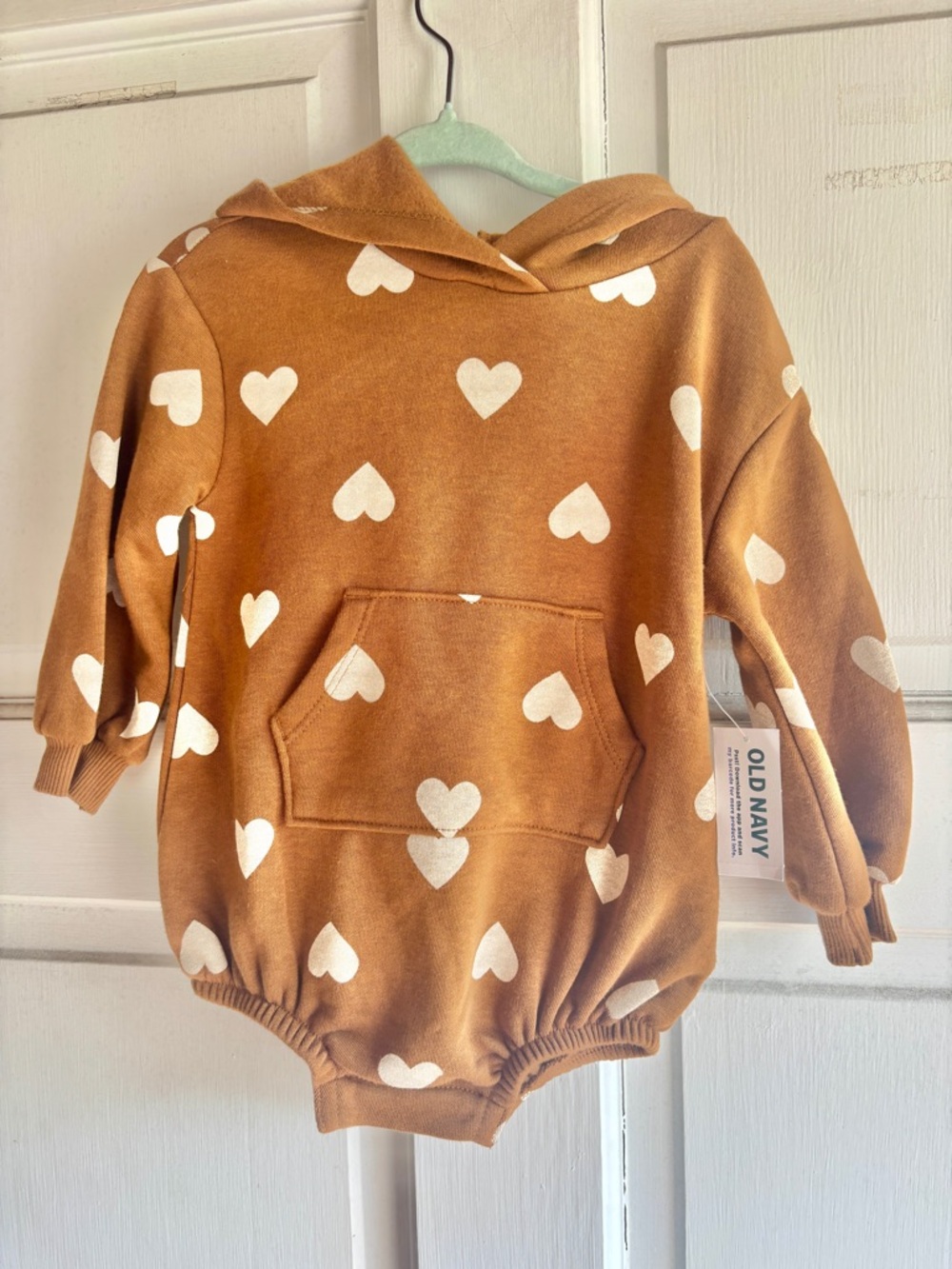Old Navy Baby Hoodie Romper NWT 12-18M Brown Heart Print Fleece Pocket Hooded
